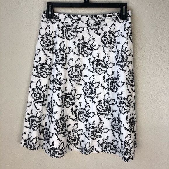 NWT Michael Kors Skirt Size 6 - Picture 1 of 5